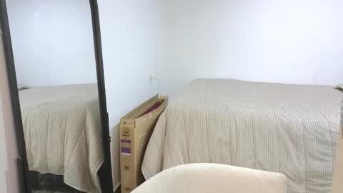 adellein foxx online show from December 4, 1:49 am