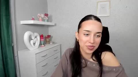 Adele online show from March 25, 6:31 am