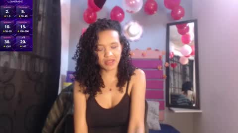 Snapshot of adeleth_blue chatting on September 18, 1:04 pm Adeleth online show from September 18, 1:04 pm