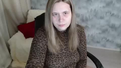 adelinalawson online show from March 23, 5:18 pm