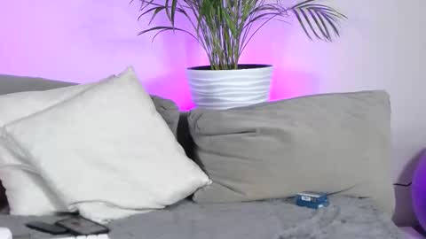 Snapshot of adelinecarter chatting on September 22, 2:59 am Adeline online show from September 22, 2:59 am