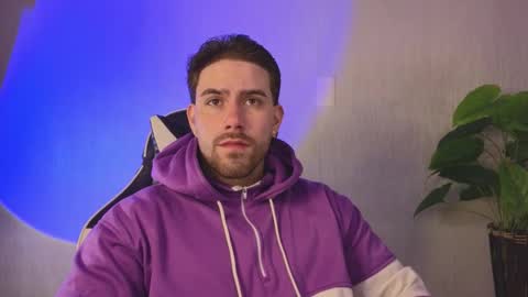 Ades online show from November 26, 10:34 am