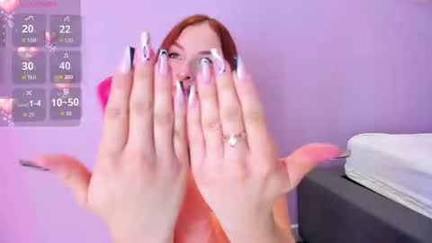 Snapshot of adhara_monroe chatting on September 11, 10:49 am Adhara online show from September 11, 10:49 am