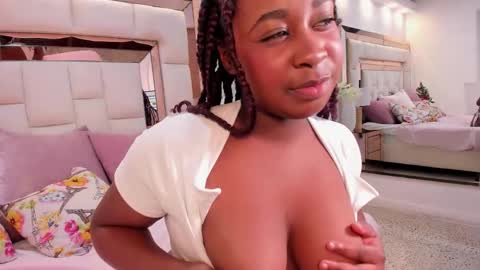 Adhara Mosquera online show from November 28, 1:18 pm