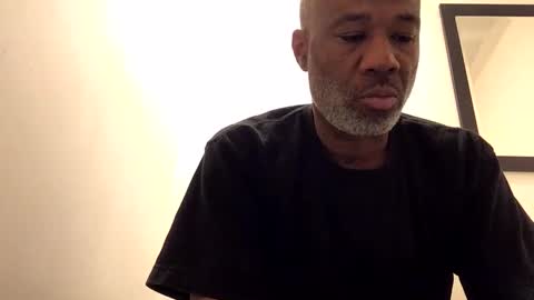 Snapshot of adick_ting chatting on December 2, 4:13 am adick_ting online show from December 2, 4:13 am