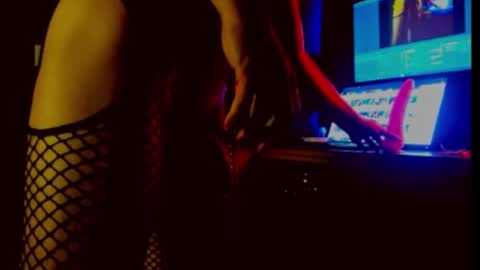 adicta37 online show from November 18, 2:09 pm