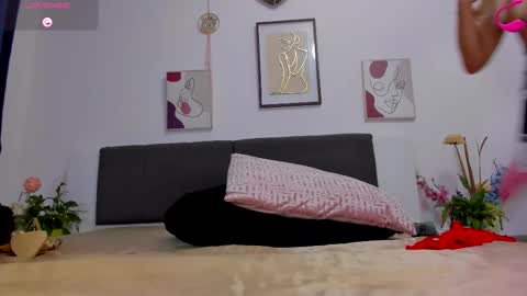 Save the date 23 NOVEMBER for a incendiary day with me  online show from September 13, 7:49 pm