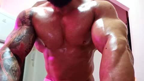 Snapshot of adonis_msc chatting on October 6, 11:22 pm Adonis online show from October 6, 11:22 pm