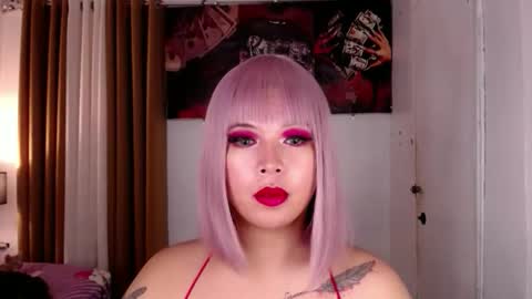 adorabletsforyouxx online show from April 12, 7:07 pm