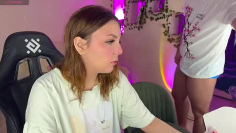 adrean_sofi online show from January 6, 9:35 am