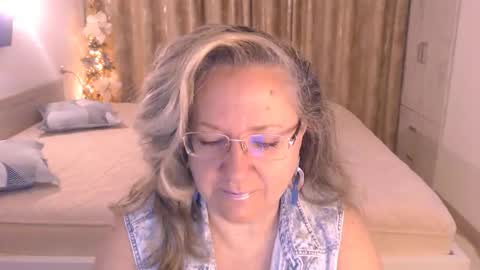 Cryna online show from December 2, 7:07 am