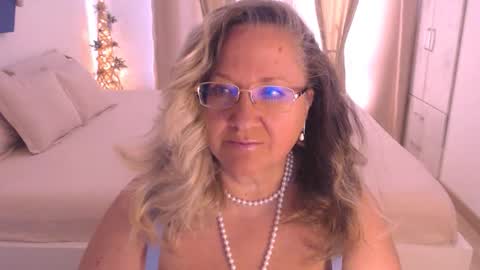 Cryna online show from September 14, 1:12 pm