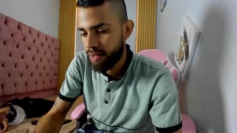 Snapshot of adri_sexboy229 chatting on September 13, 12:51 pm adri_sexboy229 online show from September 13, 12:51 pm