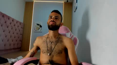 Snapshot of adri_sexboy229 chatting on September 26, 2:19 am adri_sexboy229 online show from September 26, 2:19 am