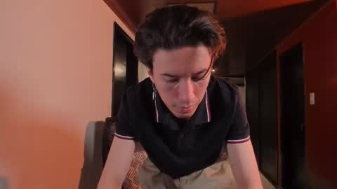 Adrian Williams online show from November 11, 11:29 pm