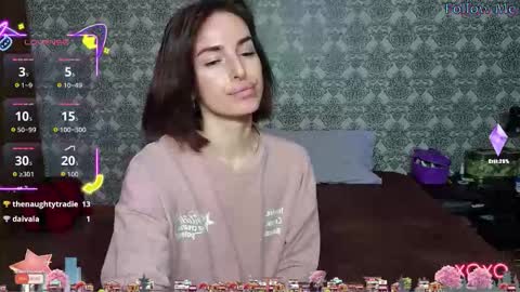 Snapshot of adrihanna chatting on October 9, 5:57 am Adriana online show from October 9, 5:57 am
