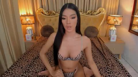 Aela online show from October 9, 9:48 am