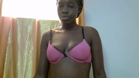 afrikan_desire online show from February 4, 1:37 pm