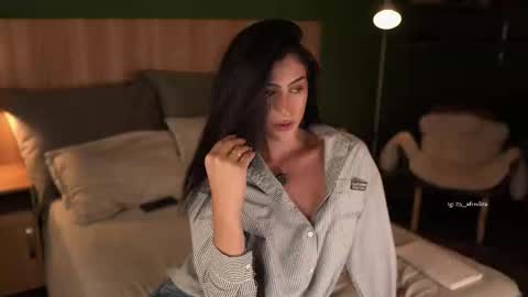 Emma online show from March 29, 1:29 am