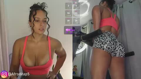 Snapshot of afrodita_p_ chatting on March 1, 5:05 pm Afrodita P online show from March 1, 5:05 pm