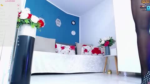 Snapshot of afroditha_ chatting on September 13, 2:19 pm Amalia online show from September 13, 2:19 pm