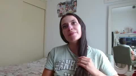 afrodithaa_ online show from March 25, 6:14 pm