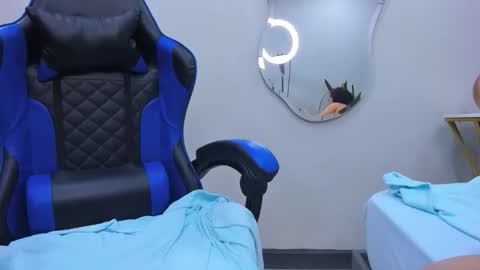 A G A T A  online show from January 14, 4:37 pm