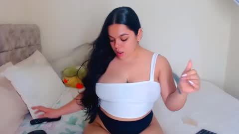 Snapshot of agatha_frank4 chatting on October 1, 11:47 pm agatha frank online show from October 1, 11:47 pm