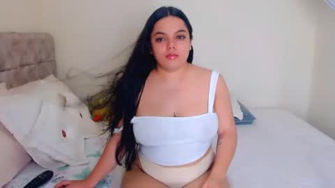 Snapshot of agatha_frank4 chatting on October 14, 10:13 pm agatha frank online show from October 14, 10:13 pm