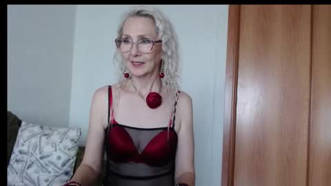 Snapshot of agatha_moore_ chatting on September 23, 5:56 am Agatha online show from September 23, 5:56 am