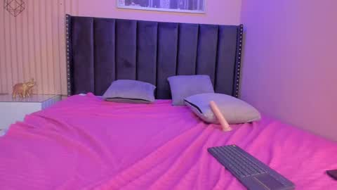 Agatha online show from January 9, 2:18 pm