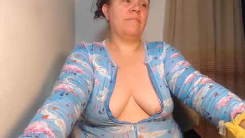      online show from November 10, 3:42 am