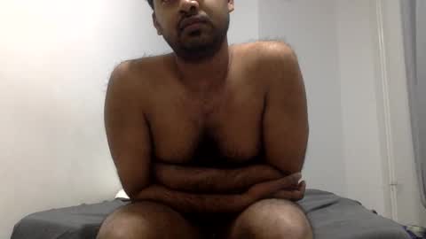 aggaggs online show from December 29, 2:06 am