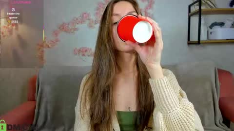 agnes wells online show from September 16, 8:17 am