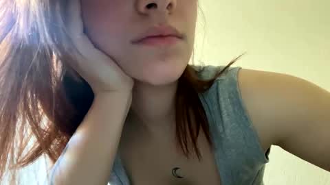 Snapshot of agnes_your chatting on October 18, 9:46 am Agnes online show from October 18, 9:46 am
