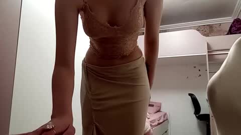 Monica online show from January 15, 2:15 pm