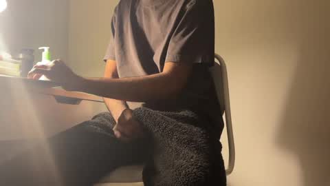 Dylan online show from February 10, 6:38 am