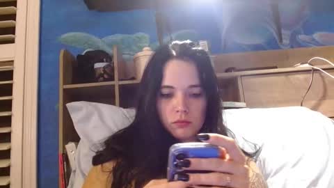 Kat online show from March 4, 1:35 am