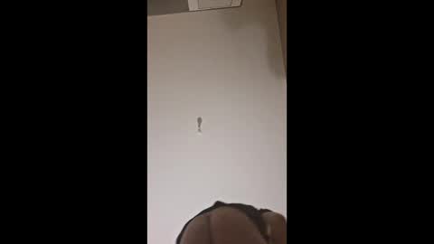 ahzakks1 online show from April 7, 10:56 pm