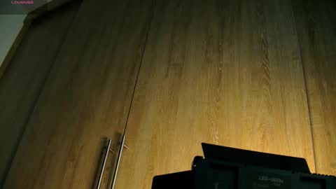 Aida  online show from October 25, 8:24 am