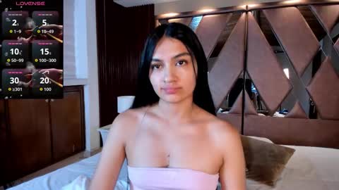 aidajoness online show from February 24, 11:35 am