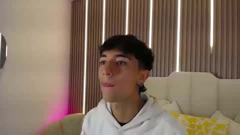 Aiden online show from February 20, 12:51 pm