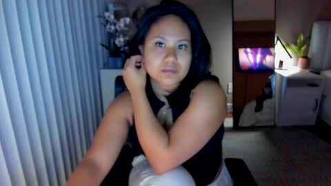 Giana online show from December 4, 2:33 am