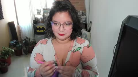 Snapshot of aikadreams chatting on September 14, 12:17 pm Catalina online show from September 14, 12:17 pm