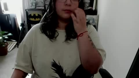 Catalina online show from March 30, 2:28 pm