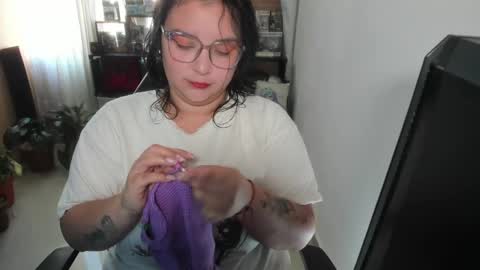 Snapshot of aikadreams chatting on September 22, 12:42 pm Catalina online show from September 22, 12:42 pm