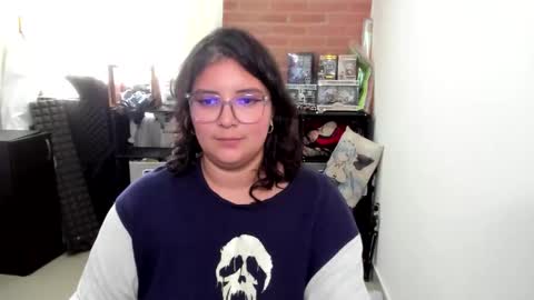 Catalina online show from October 29, 9:59 pm