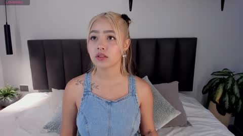 ailanacortes online show from February 2, 12:23 pm