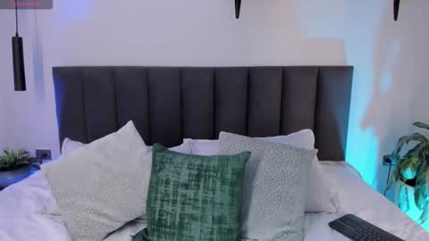 ailanacortes online show from November 26, 11:51 am