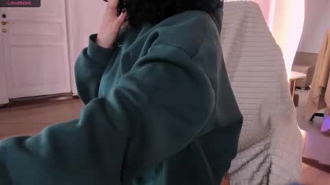 Aisha online show from March 21, 5:46 am